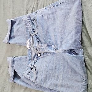 Abercrombie & Fitch The Dad High Rise Jean